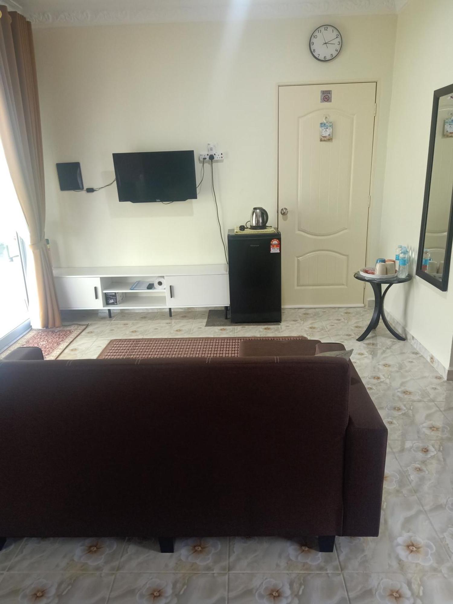 Heal Inn Roomstay- Islamic Guest 加央 外观 照片